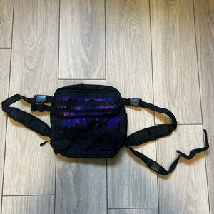 Prime Eleven Chest Bag